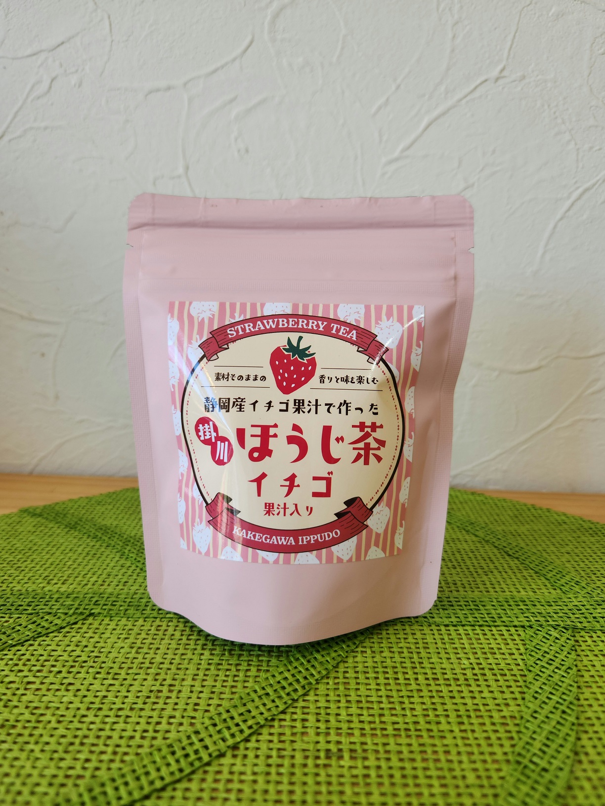 掛川ほうじ茶　イチゴ果汁 3ｇ×6ｐ　<br>626円